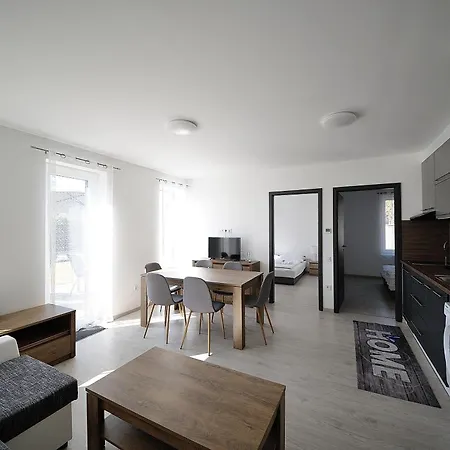 Pipacs 17 By Hellobalatonlelle 公寓 *